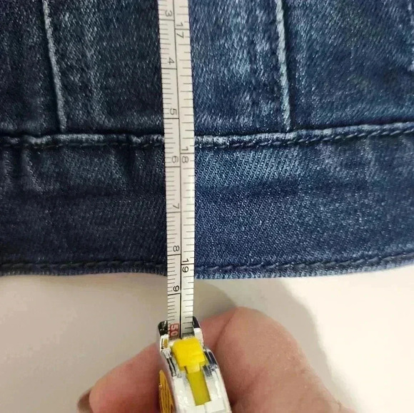 Draper James NWT denim jacket. Size XS - Picture 7 of 8